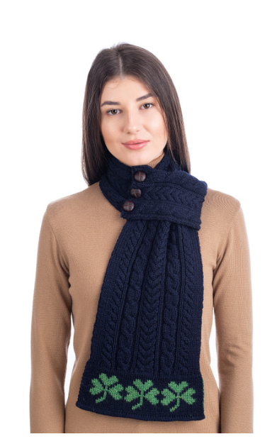 Aran Shamrock Loop Scarf